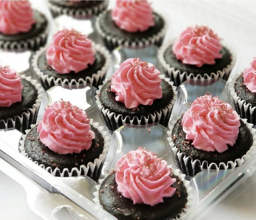 Black Tie mini cheesecakes
