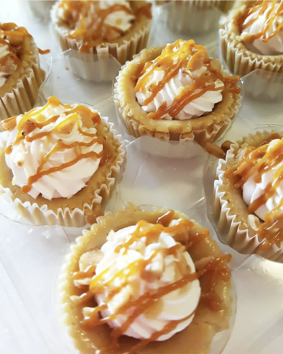 Kahlúa Kiss mini cheesecakes
